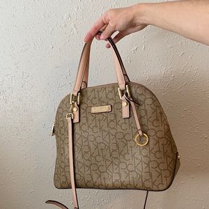 SOLD ON DEPOP Calvin Klein purse